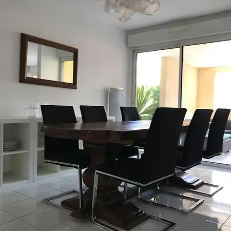 Appartement 100 M2 Hyper Centre Saint-raphael